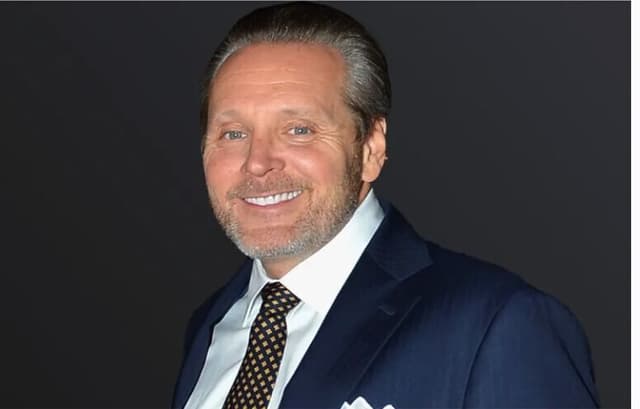 Bob Knakal
