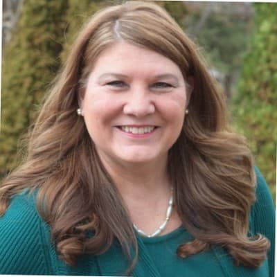 Darlene  Hirth